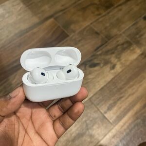 Bluetooth Headphones Noise canceling brand new open box Apple AirPods Pr…